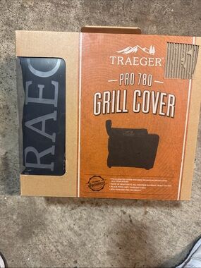 NIB Traeger Pro 780 Grill Cover in Black